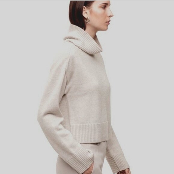 Aritzia Babaton XS Titus Cropped Turtleneck Sweater Light Grey White Merino Wool - Picture 2 of 10